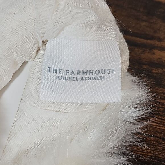 The Farmhouse by Rachel Ashwell Knit Christmas Stocking NWOT Tree White Fur Trim - Picture 5 of 8